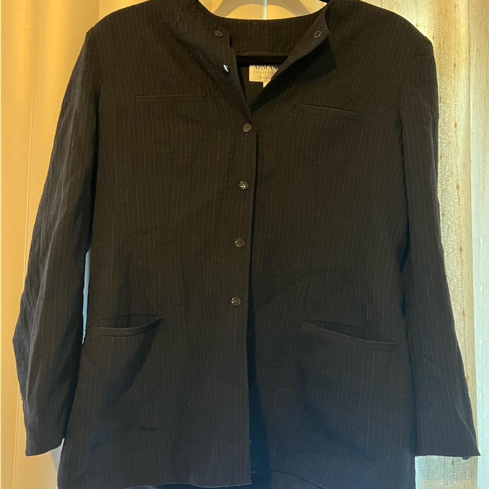 Armani Collezioni Black Blazer Timeless Design